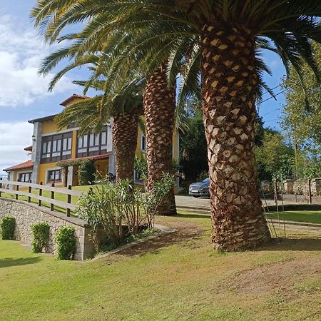 El Corral Del Acebo Pensionat Nueva De Llanes Exteriör bild