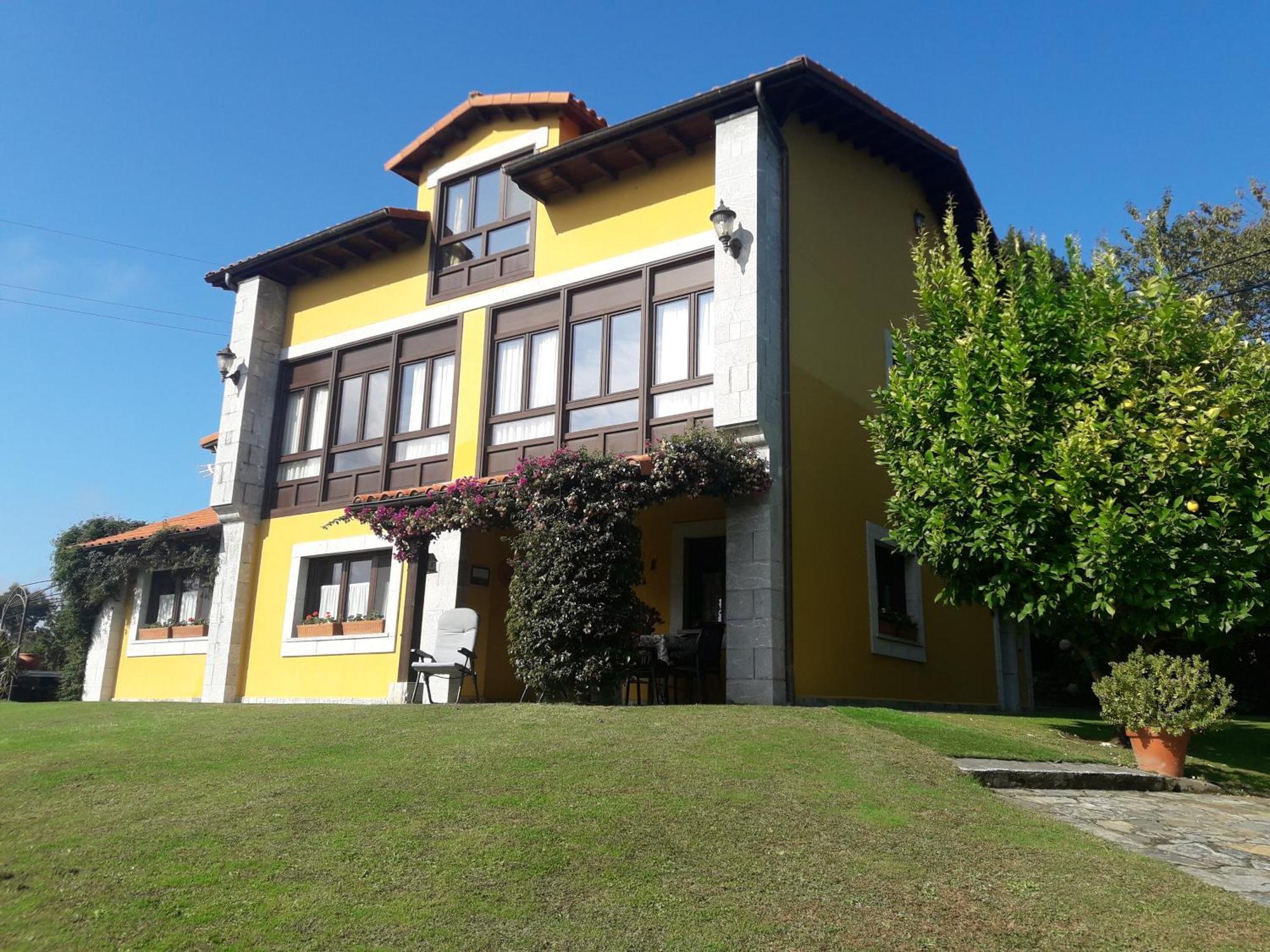 El Corral Del Acebo Pensionat Nueva De Llanes Exteriör bild